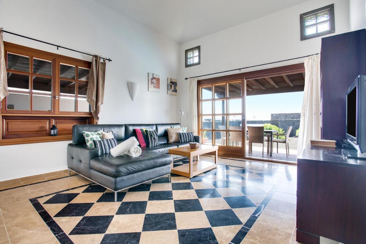 Villa Casa Violeta Playa Blanca  Esterno foto